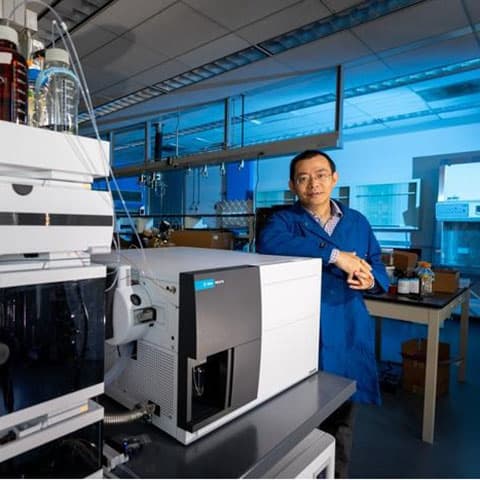 Study unveils chemistry of destroying ‘forever chemicals’